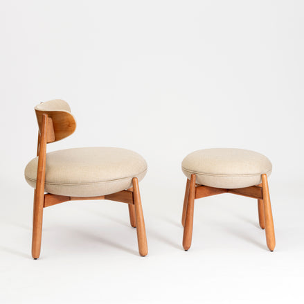 Poltrona + Puff Japira